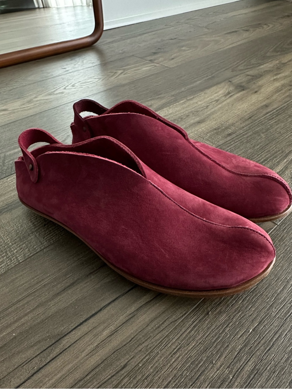 Cydwoq handmade suede shoes. Size 38.5